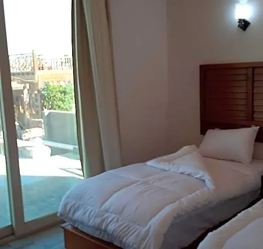 Hotel Diamond House 3*